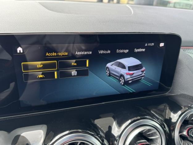 MERCEDES-BENZ GLA 250 e AMG Line  