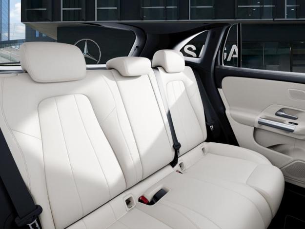 MERCEDES-BENZ GLA 250 e Hybrid EQ Progressive Line  GLA 250 e Hybrid EQ Progressive Line