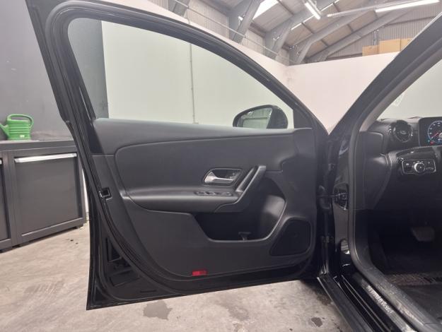 MERCEDES-BENZ Classe A A 180 d  