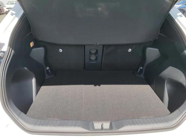 TOYOTA Yaris Cross 116H DESIGN PACK CARGO MY26   
