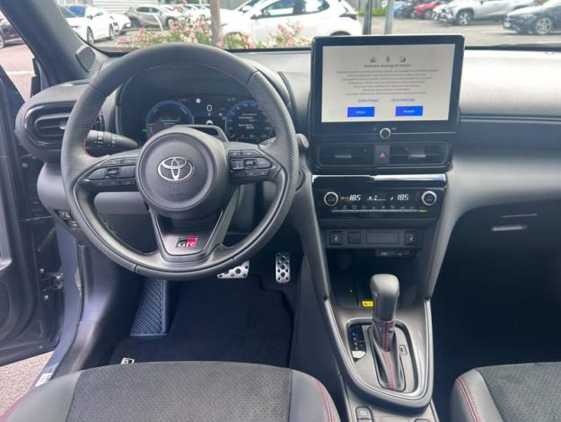 TOYOTA Yaris Cross 1.5 HYBRID 130H GR SPORT   