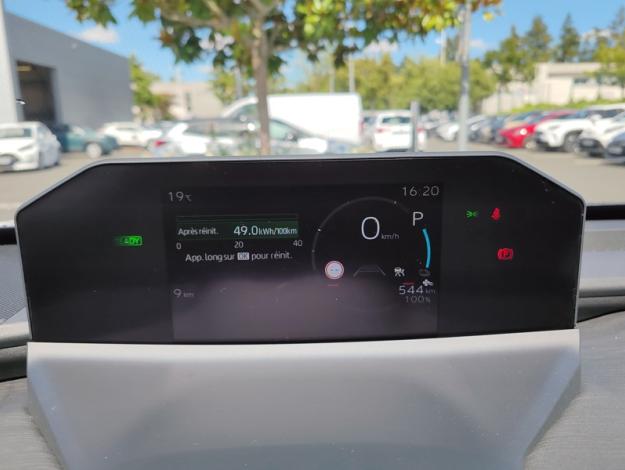 TOYOTA bZ4X Touring 75KW DESIGN GRANDE AUTONOMIE   