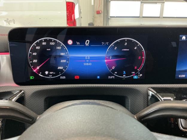 MERCEDES-BENZ CLA 180 d SB AMG Pack Night Facelift  