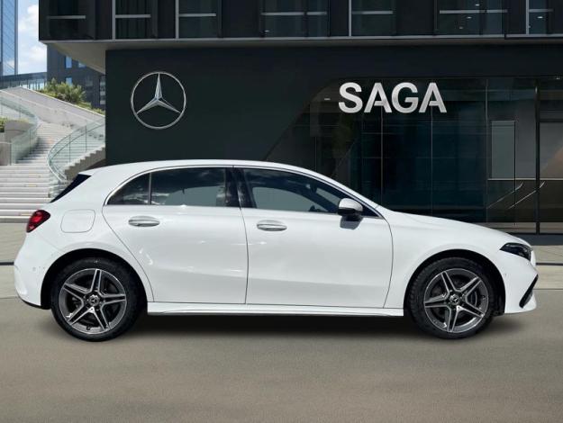 MERCEDES-BENZ A 250 e Pack AMG   