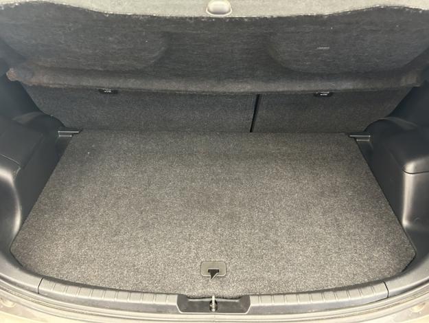 TOYOTA Yaris 1.5 VVT-I HYBRID Dynamic  1.5 101 ch 