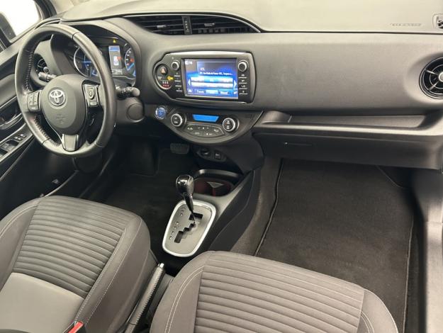 TOYOTA Yaris 1.5 VVT-I HYBRID Dynamic  1.5 101 ch 