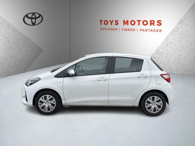 TOYOTA Yaris 100h France  