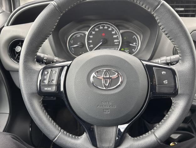 TOYOTA Yaris 100h France  