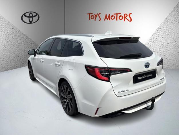 TOYOTA Corolla Touring Sports 122h Design   