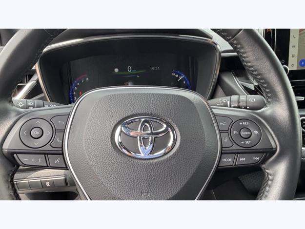 TOYOTA Corolla Touring Sports 122h Design   