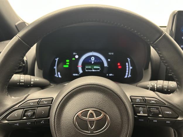 TOYOTA Yaris Cross 130h Design cargo  