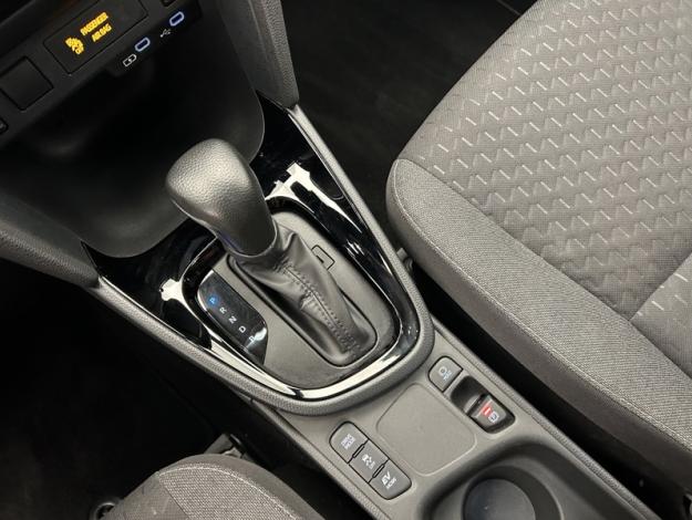 TOYOTA Yaris Cross 130h Design cargo  