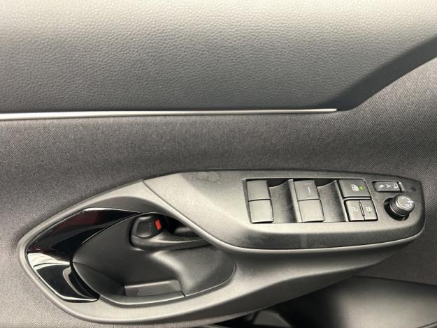 TOYOTA Yaris Cross 130h Design cargo  