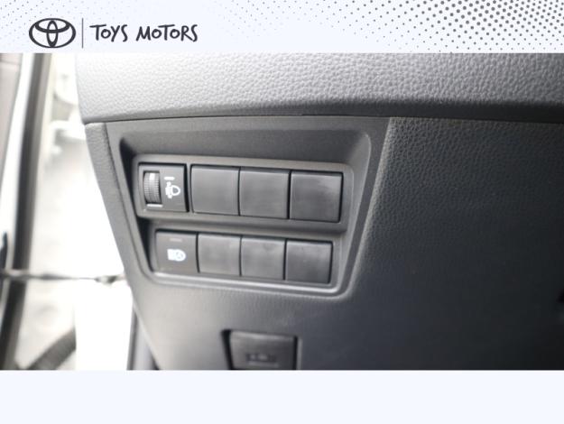 TOYOTA Yaris Hybride 116h Dynamic Business Beyond Zer  