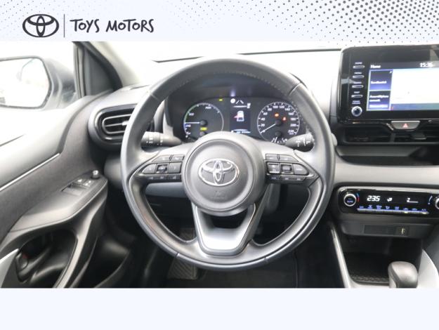 TOYOTA Yaris Hybride 116h Dynamic Business Beyond Zer  