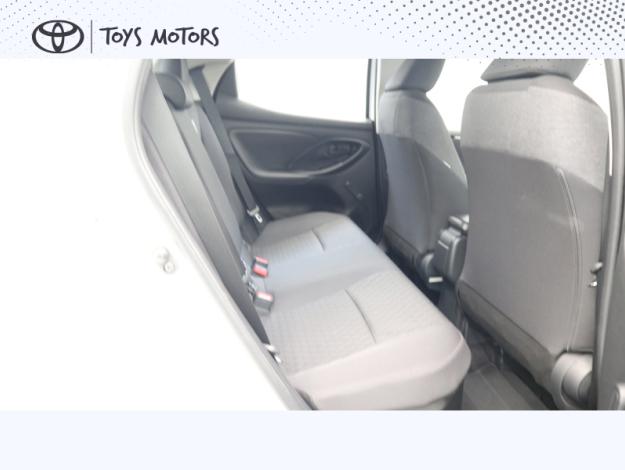 TOYOTA Yaris Hybride 116h Dynamic Business Beyond Zer  