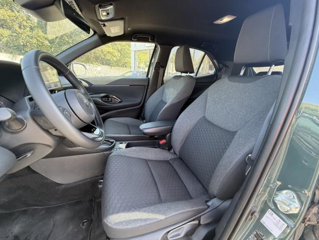 TOYOTA Yaris Cross 1.5 130h Design Pack Cargo  
