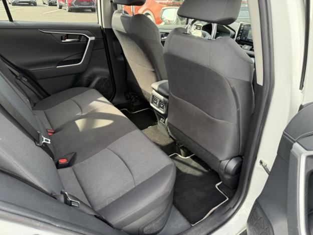 TOYOTA RAV4 2WD 218ch Dynamic  