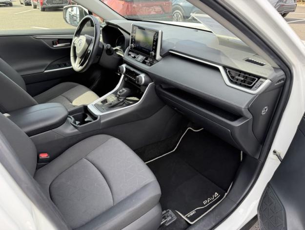 TOYOTA RAV4 2WD 218ch Dynamic  