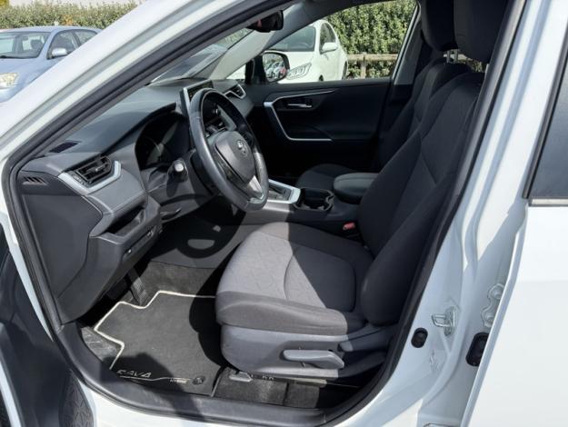 TOYOTA RAV4 2WD 218ch Dynamic  
