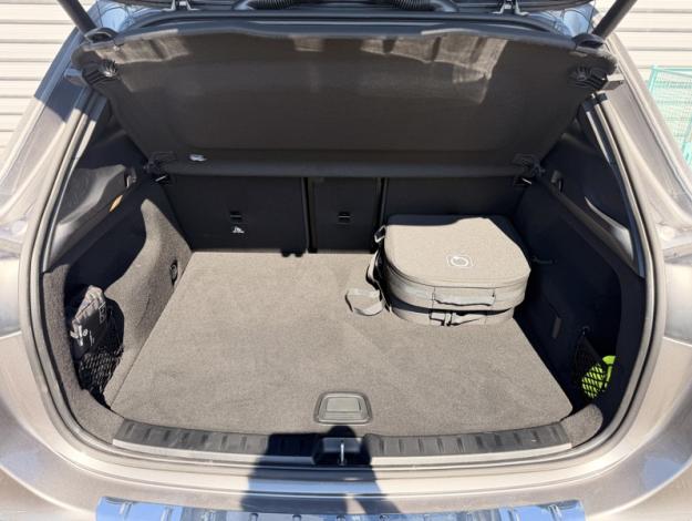 MERCEDES-BENZ EQA 250+ Business Edition  EQA 250+ Business Edition