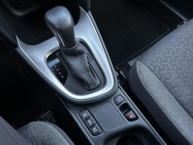 TOYOTA Yaris Cross Hybrid 2WD Design   