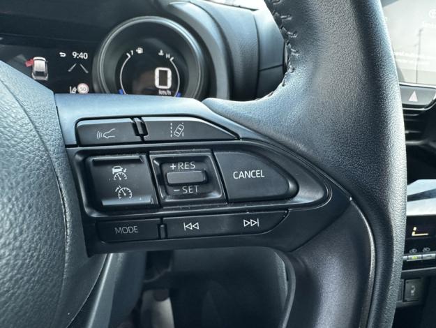 TOYOTA Yaris Cross Hybrid 2WD Design   