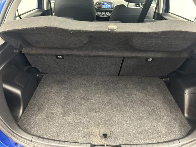 TOYOTA Yaris 110 VVT-i France  