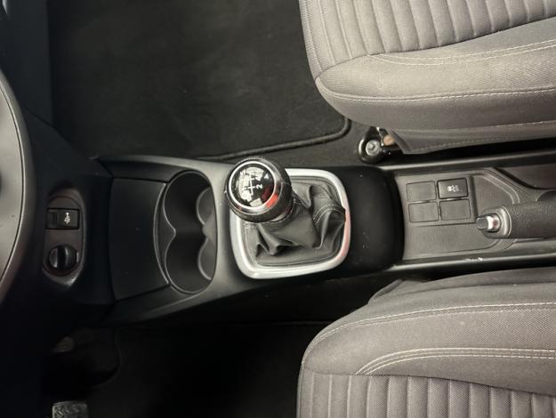 TOYOTA Yaris 110 VVT-i France  