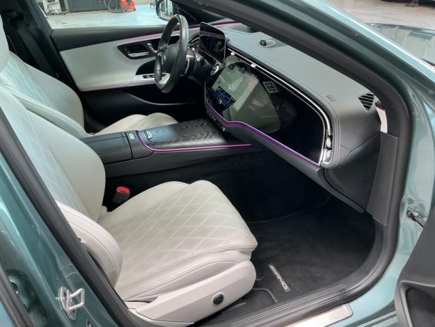 MERCEDES-BENZ E-Klasse E 220 d Limousine