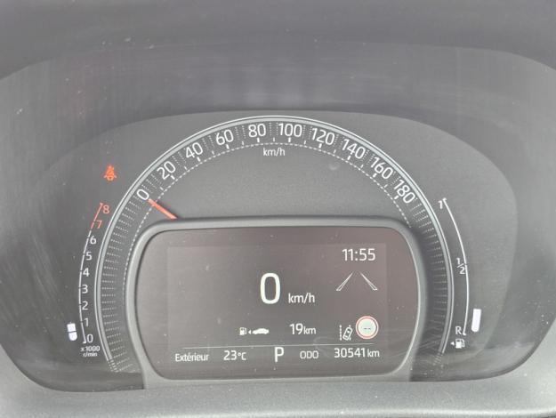 TOYOTA Aygo X 1.0 VVT-i 72 Design S-CVT   
