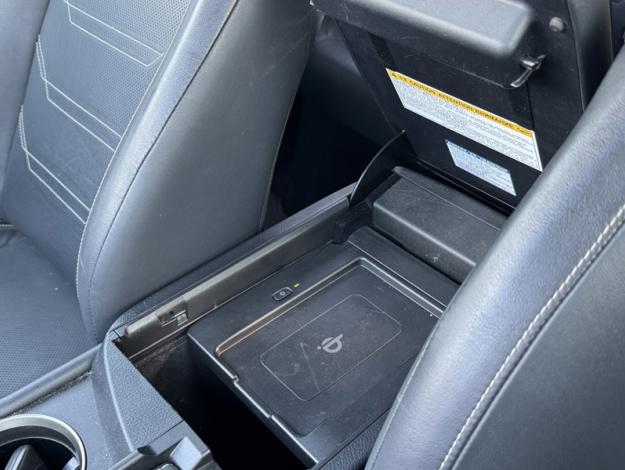 LEXUS NX 2.5 300H Luxe 4WD / Pano Kick  