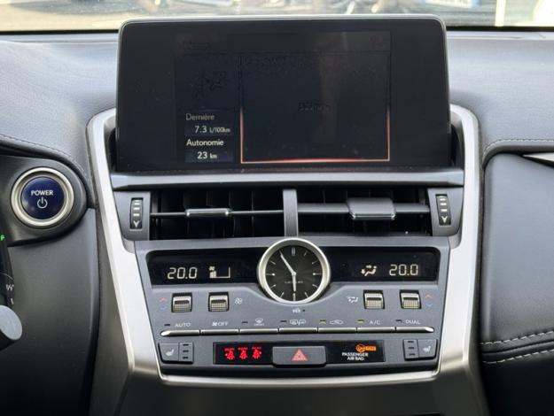 LEXUS NX 300H 2WD Design  