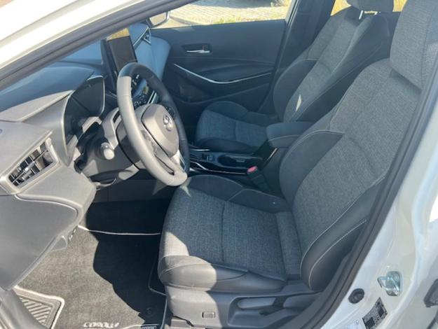 TOYOTA Corolla Touring Sports COROLLA TS 1.8L 140 CH DESIGN PACK CONFORT MY26  COROLLA TS 1.8L 140 CH DESIGN PACK CONFORT MY26