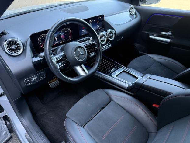 MERCEDES-BENZ GLA 200 d AMG Line  