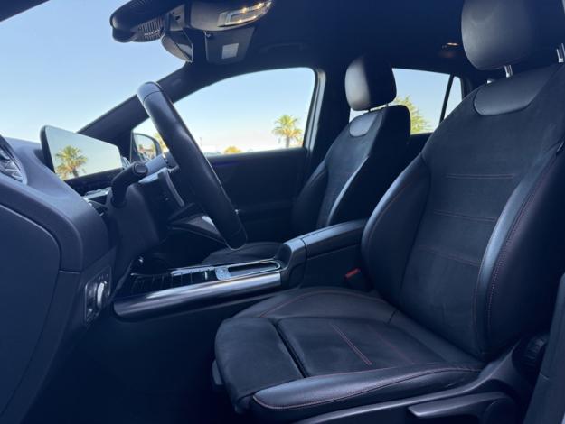MERCEDES-BENZ GLA 200 d AMG Line  