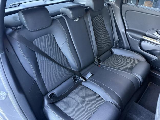 MERCEDES-BENZ Classe GLA GLA 200 d Progressive Line 