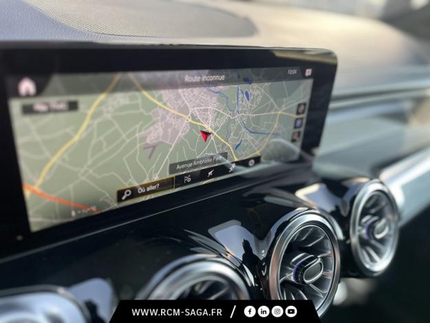 MERCEDES-BENZ GLB 200 d AMG Line  