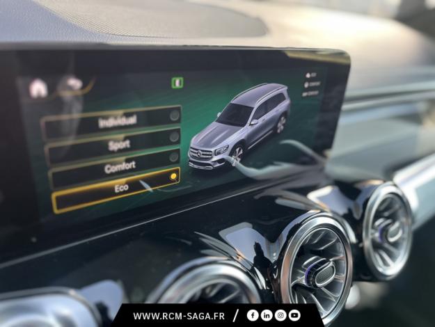MERCEDES-BENZ GLB 200 d AMG Line  
