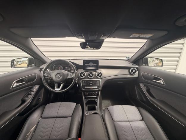 MERCEDES-BENZ GLA 180 d Inspiration  