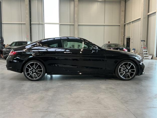 MERCEDES-BENZ C 180 Coupé AMG Line  