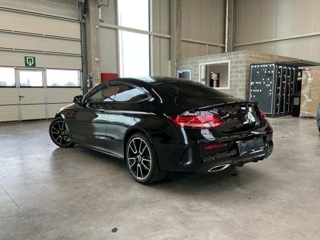 MERCEDES-BENZ C 180 Coupé AMG Line  