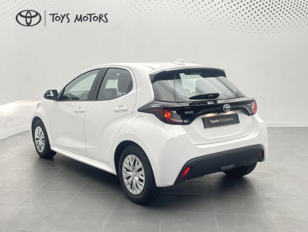 TOYOTA Yaris 116h Dynamic  