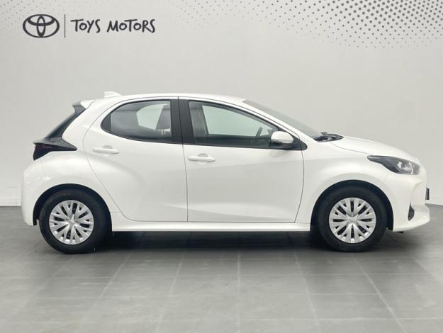 TOYOTA Yaris 116h Dynamic  