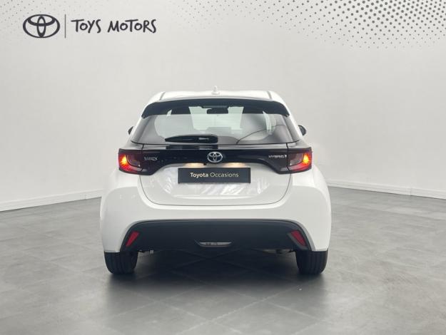 TOYOTA Yaris 116h Dynamic  