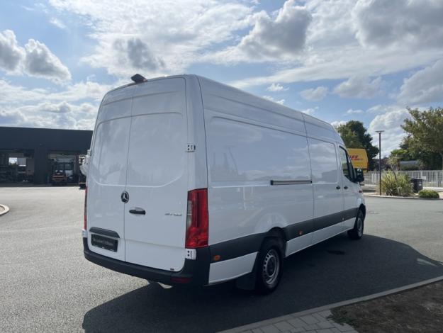 MERCEDES-BENZ  Sprinter 317 CDI 43 3T5 First Propulsion 9G-  