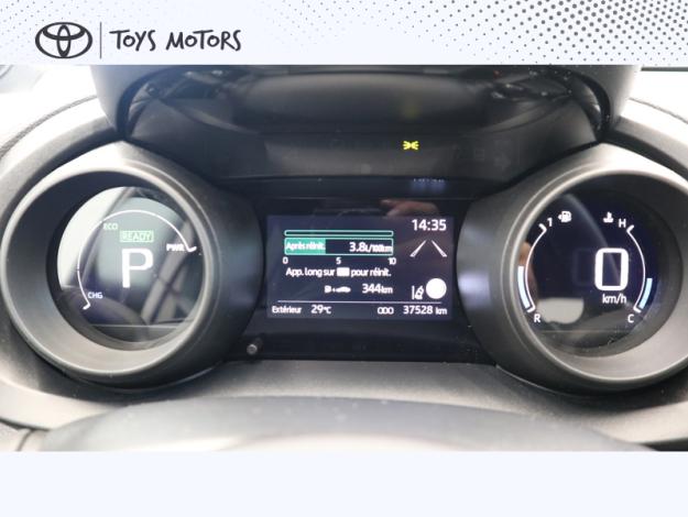TOYOTA Yaris Cross Design Cargo MY22  