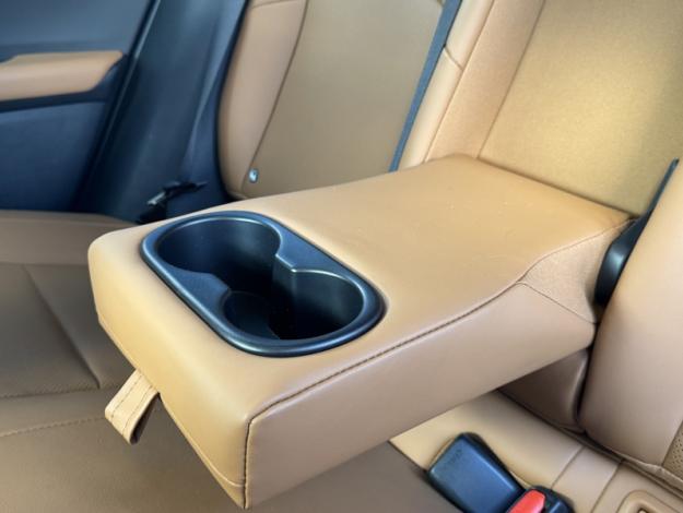 LEXUS UX 2.0 250H 2WD Executive  