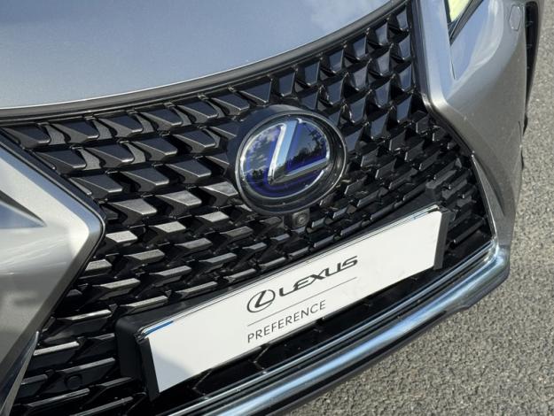 LEXUS UX 2.0 250H 2WD Executive  
