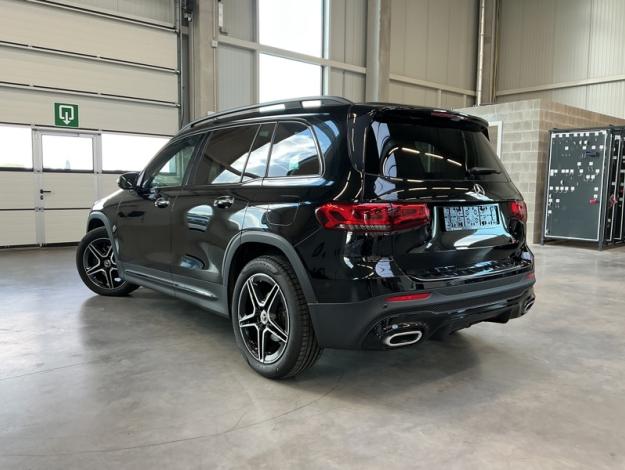 MERCEDES-BENZ GLB 200 D 4MATIC AMG Pack Night attelage  